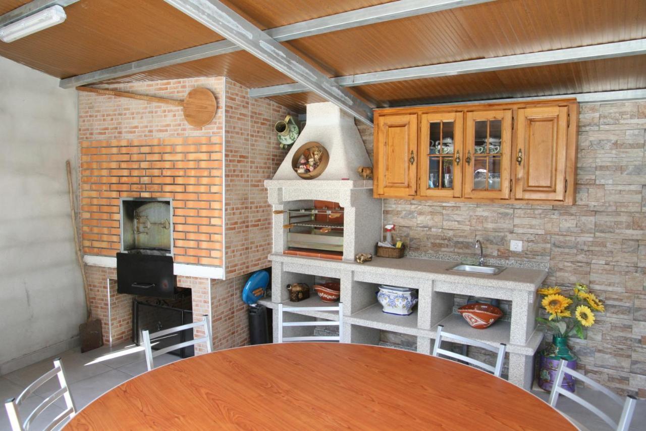 Casa Da Pizzaria Lägenhet Carapito Exteriör bild