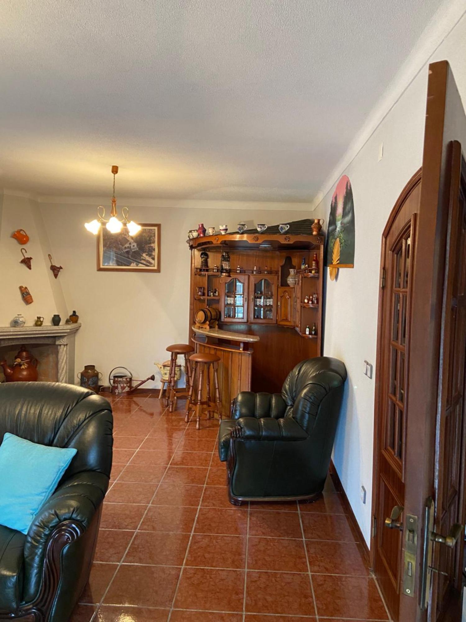 Casa Da Pizzaria Lägenhet Carapito Exteriör bild