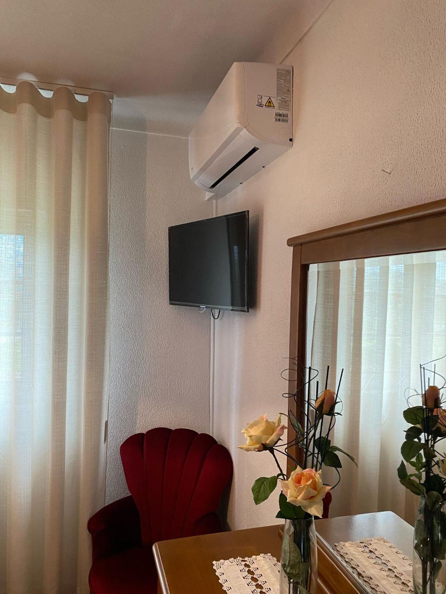 Casa Da Pizzaria Lägenhet Carapito Exteriör bild